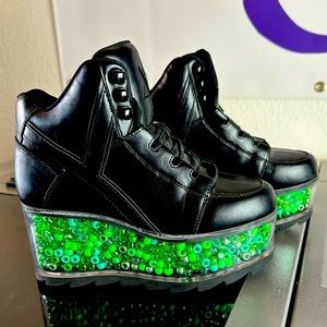 YRU Qloud Kandi Platform Sneakers